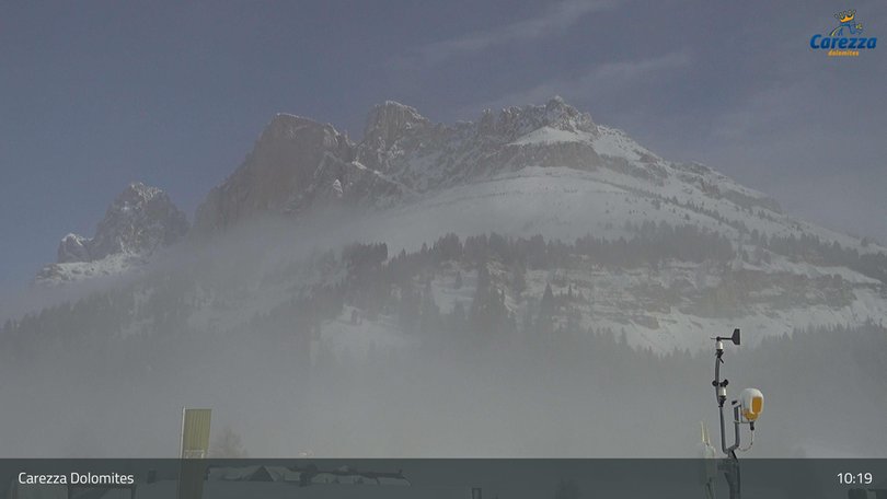 Webcam in Richtung Latemar und Rosengartengruppe