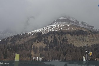 Webcam verso il Latemar e il Catinaccio