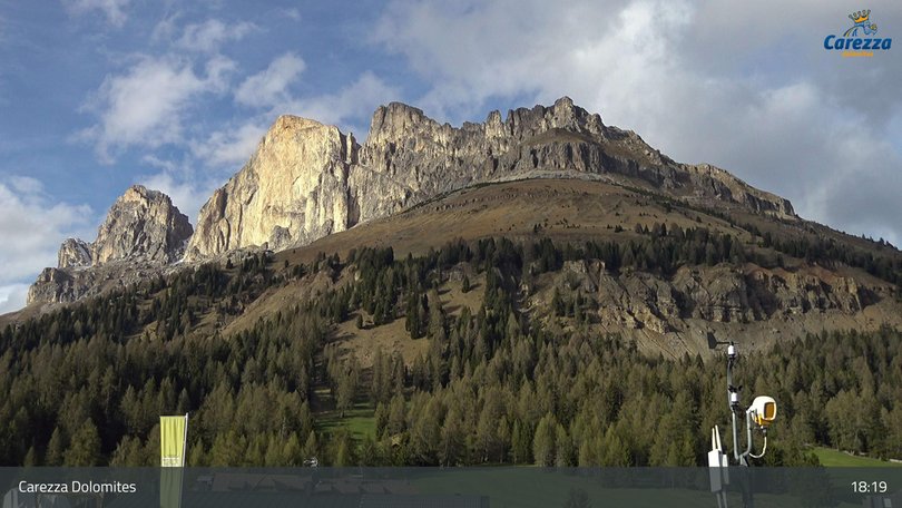 Webcam verso il Latemar e il Catinaccio