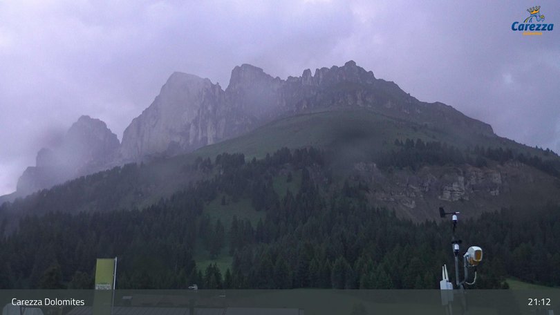 Webcam verso il Latemar e il Catinaccio