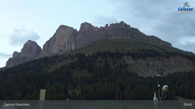 Webcam verso il Latemar e il Catinaccio
