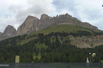 Webcam verso il Latemar e il Catinaccio