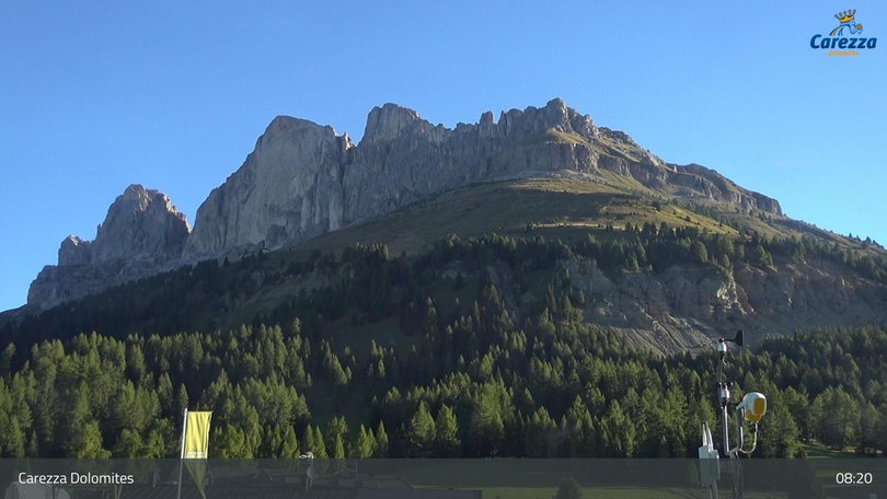 Webcam verso il Latemar e il Catinaccio