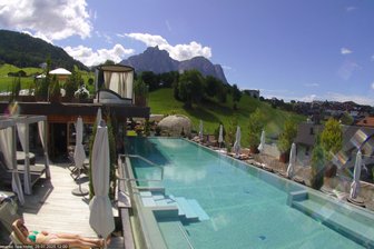 Webcam on Castelrotto / Kastelruth and the Sciliar / Schlern