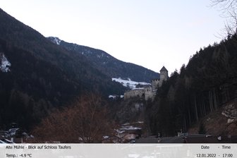 Webcam auf die Burg Taufers und das Ahrntal