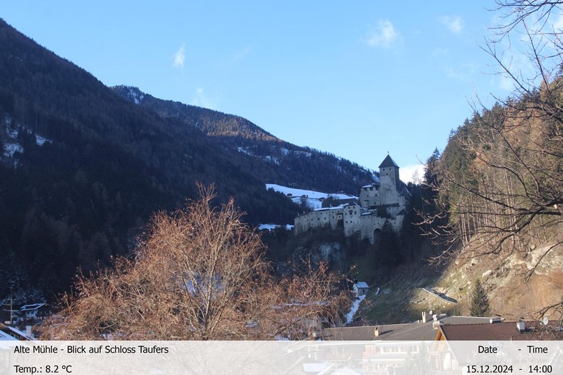 Webcam auf die Burg Taufers und das Ahrntal