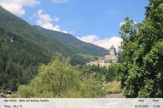 Webcam auf die Burg Taufers und das Ahrntal