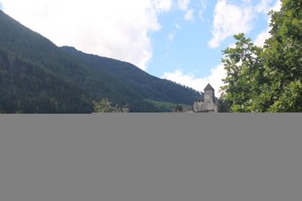 Webcam on the Taufers Castle and the Ahrntal