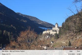 Webcam on the Taufers Castle and the Ahrntal