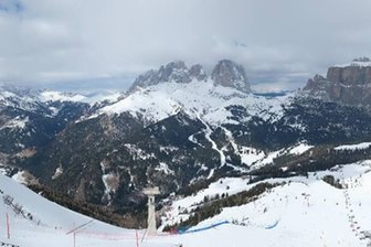 Webcam auf das Skigebiet Belvedere Col Rodella und das Pordoijoch