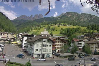 Webcam on Campitello di Fassa