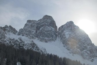 Webcam von der Berghütte Città di Fiume auf den Berg Pelmo