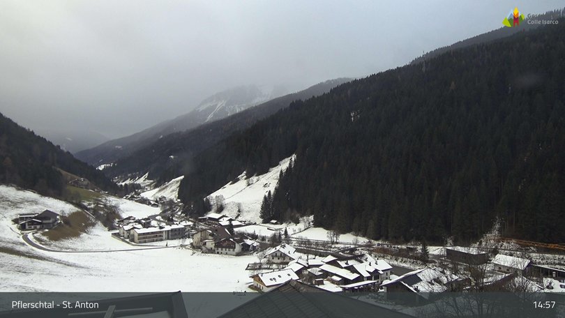 Webcam from St. Anton looking into the Pflersch Valley
