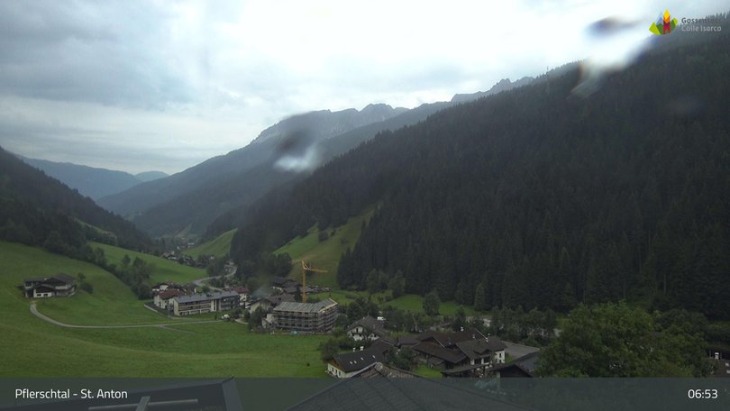 Webcam from St. Anton looking into the Pflersch Valley