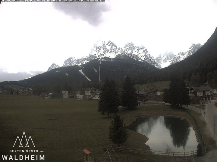 Webcam in Richtung Dreischusterspitze und Sextener Dolomiten