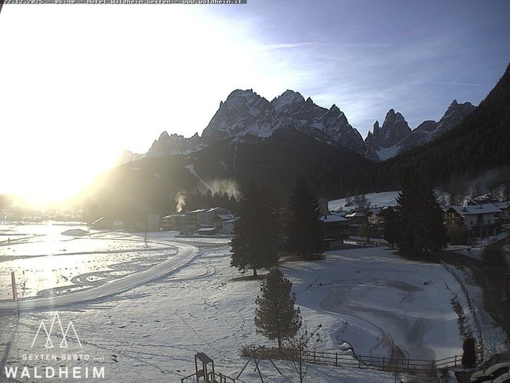 Webcam in Richtung Dreischusterspitze und Sextener Dolomiten