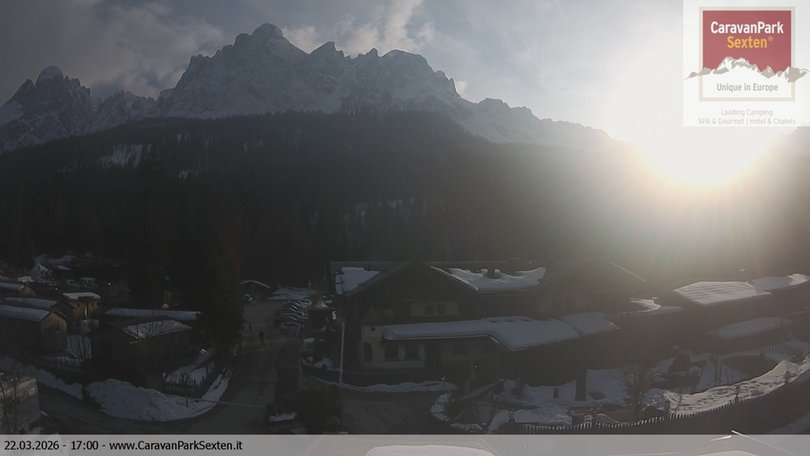 Webcam auf die Sextner Sonnenuhr