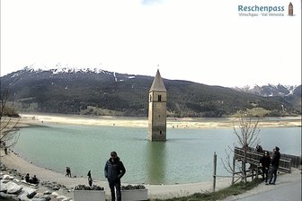 Webcam on the steeple of Lake Reschen