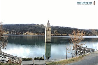 Webcam on the steeple of Lake Reschen