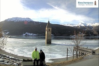 Webcam on the steeple of Lake Reschen