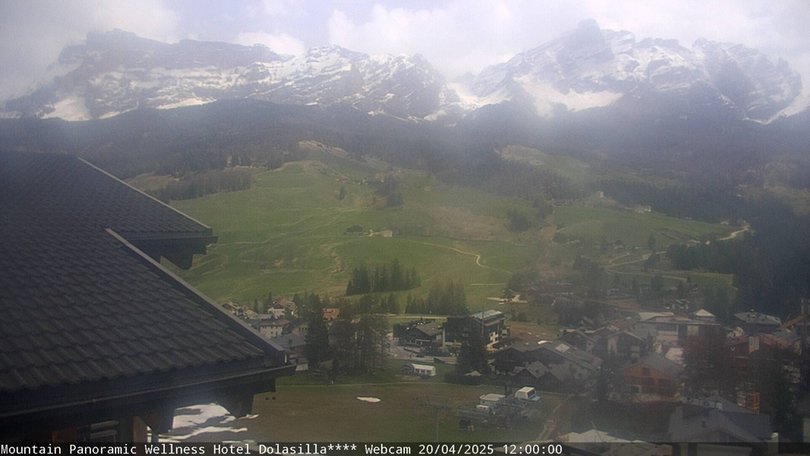 Webcam vom Hotel Dolasilla mit Blick auf das Dorf La Villa
