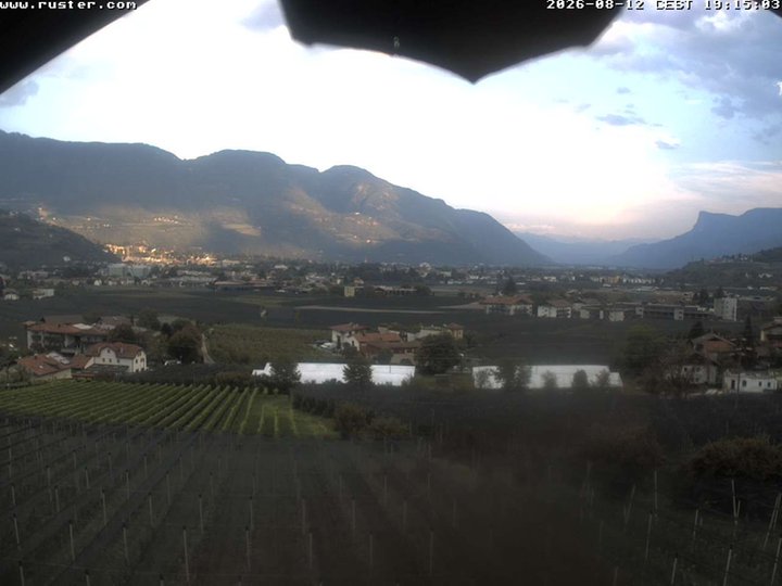 Webcam Merano and the Adige Valley