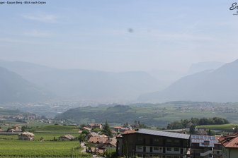 Webcam from Eppan towards the Sarntal Alps