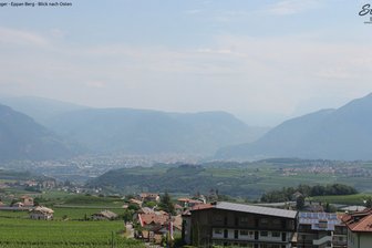 Webcam from Eppan towards the Sarntal Alps