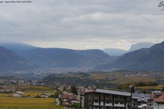 Webcam da Appiano Monte verso le Alpi Sarentine