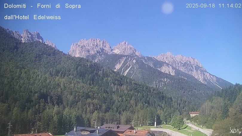 Webcam from Forni di Sopra towards the Friaulian Dolomites