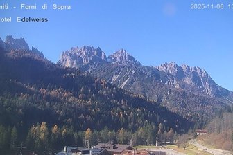 Webcam from Forni di Sopra towards the Friaulian Dolomites