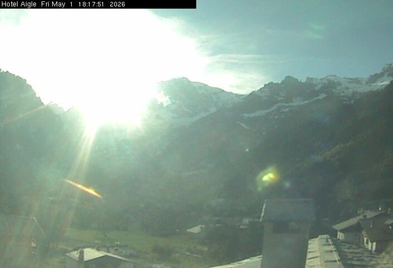 Webcam von Courmayeur zum Mont Blanc