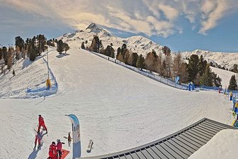 Webcam Schöneben - Bergstation