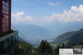 Webcam from Merano 2000 looking over the city of Merano
