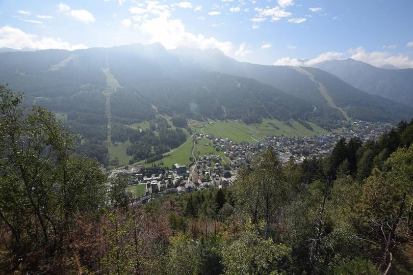 Webcam on the village of Aprica and the Pian di Gembro Reserve