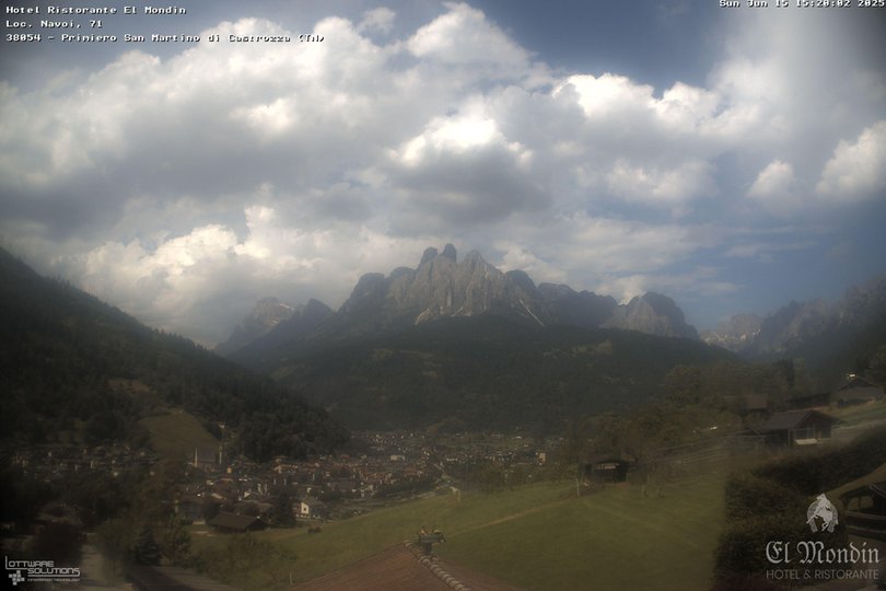 Webcam on the Pala group