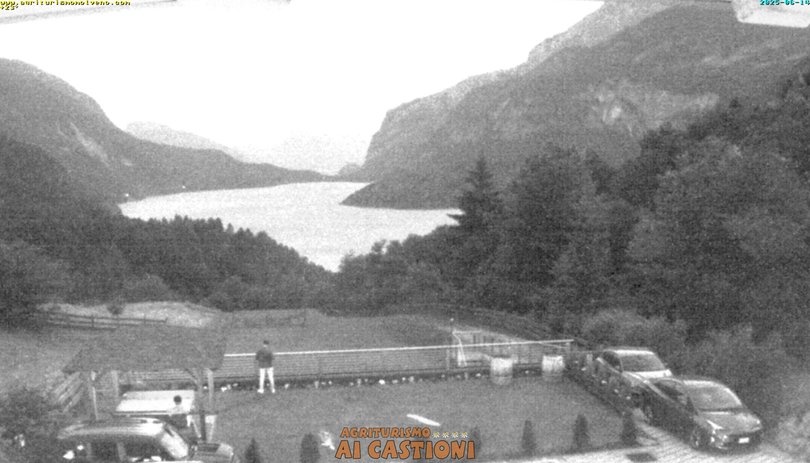 Webcam on Lake Molveno in the Brenta Dolomites