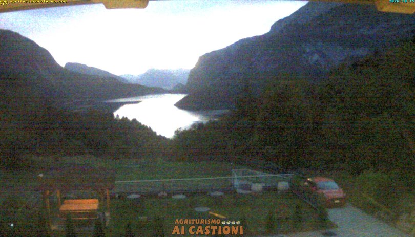 Webcam on Lake Molveno in the Brenta Dolomites