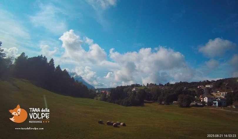 Webcam towards Lavarone / Lafraun and the Becco di Filadonna