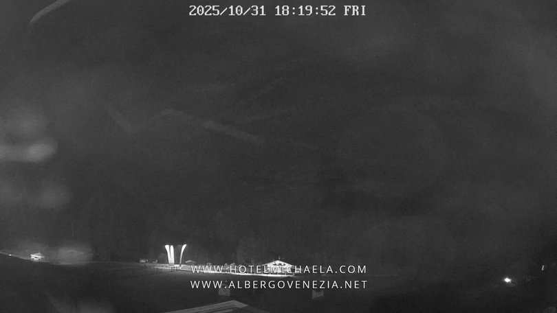 Webcam in Sappada facing towards Monte Siera