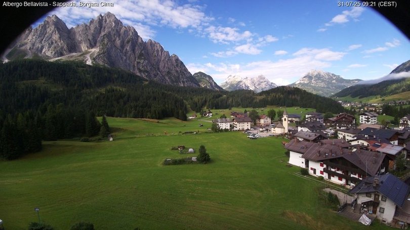 Webcam from Cima Sappada towards Mount Siera