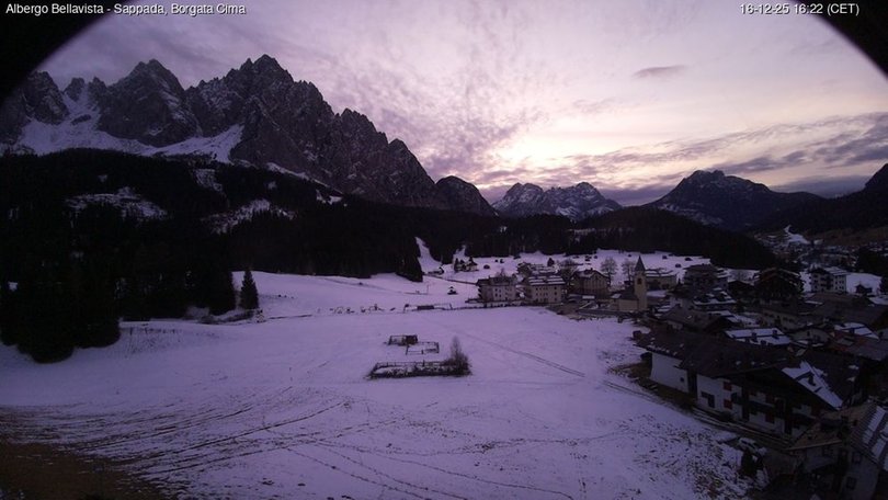 Webcam von Cima Sappada in Richtung Berg Monte Siera