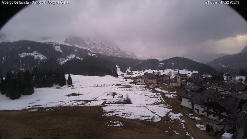 Webcam da Cima Sappada verso il Monte Siera