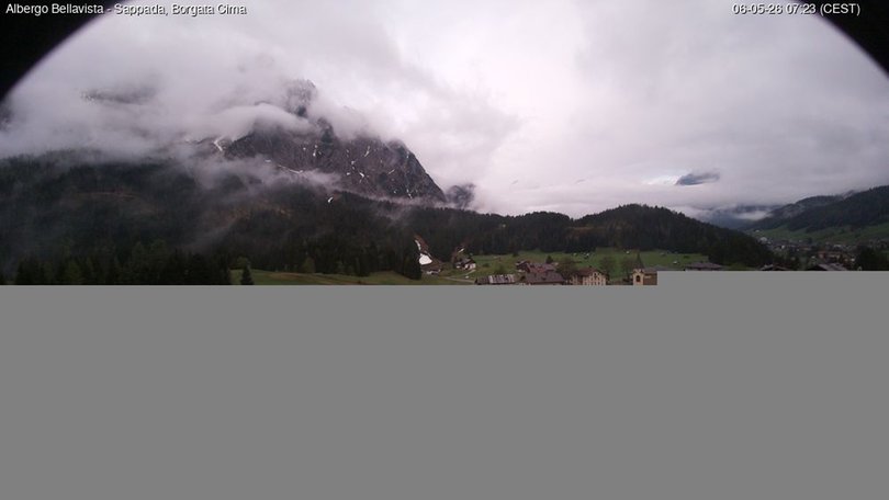Webcam da Cima Sappada verso il Monte Siera