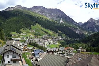 Webcam from Valdidentro towards the Stelvio Pass