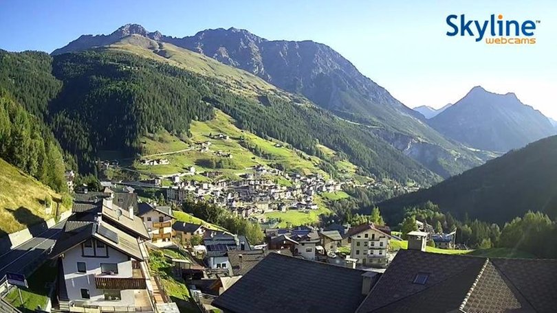 Webcam from Valdidentro towards the Stelvio Pass