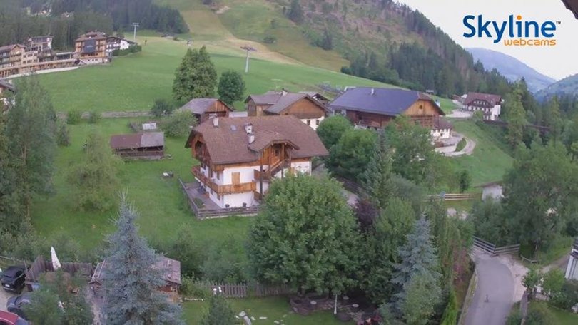 Webcam in San Vigilio di Marebbe towards Erta slope