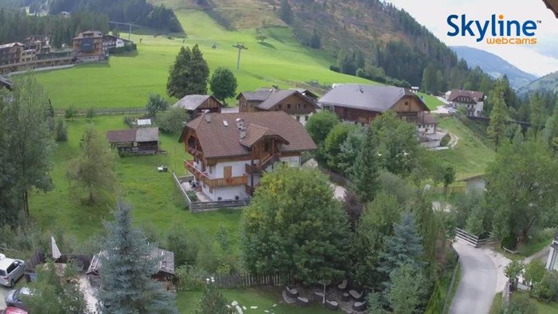 Webcam in San Vigilio di Marebbe towards Erta slope