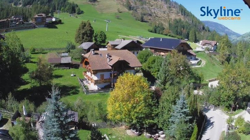 Webcam in San Vigilio di Marebbe towards Erta slope