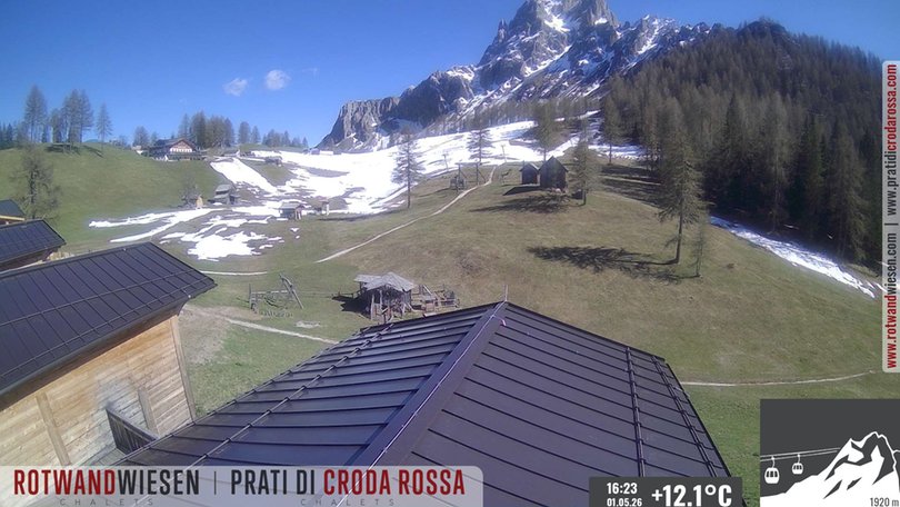 Webcam on the Croda Rossa meadows in the Tre Cime/Drei-Zinnen-Dolomites area